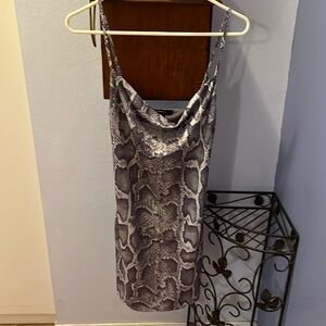 Forever 21 Size M white and purple scale patterned mini dress